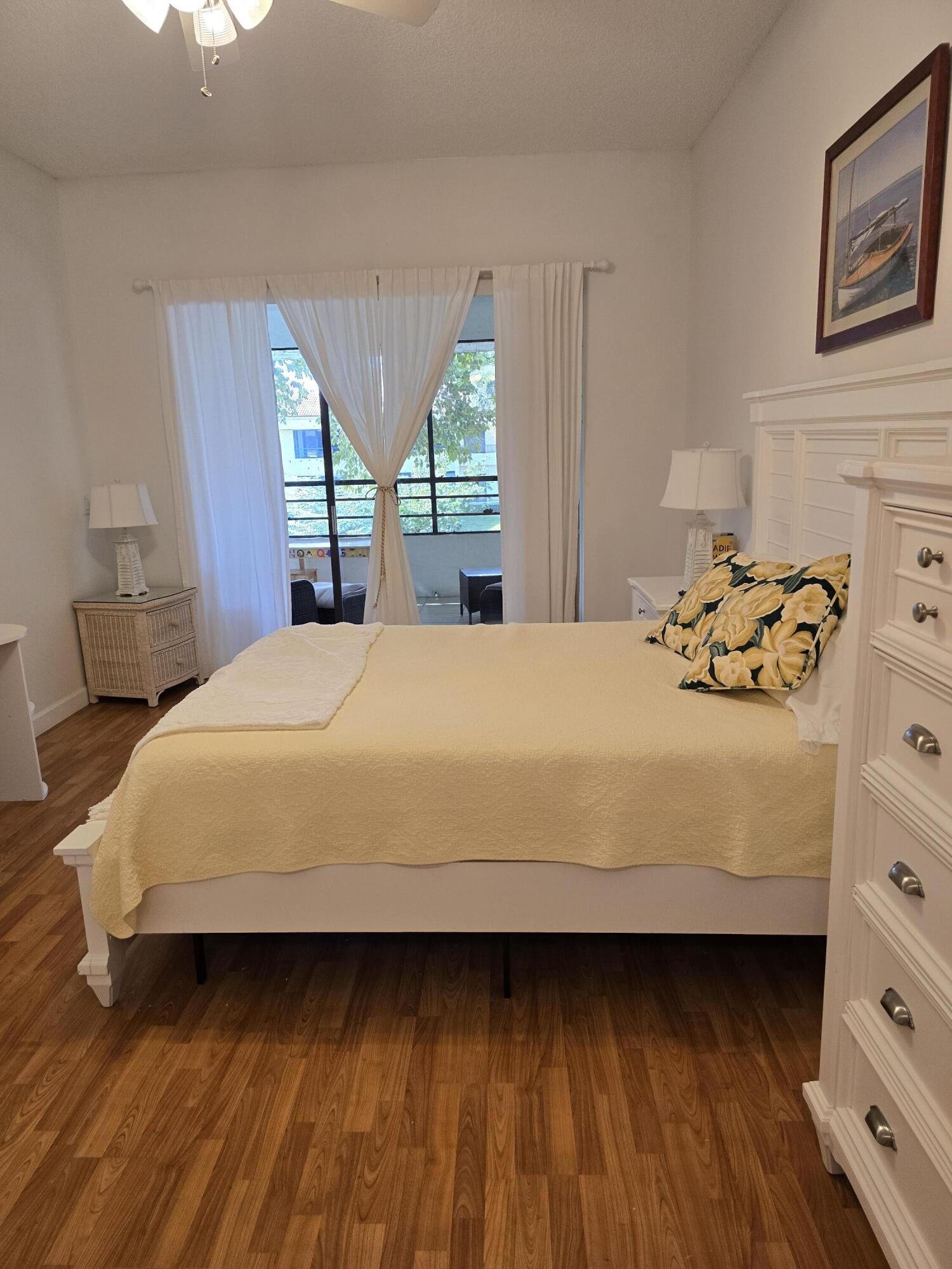 LA PAZ AT BOCA POINTE - Residential Lease