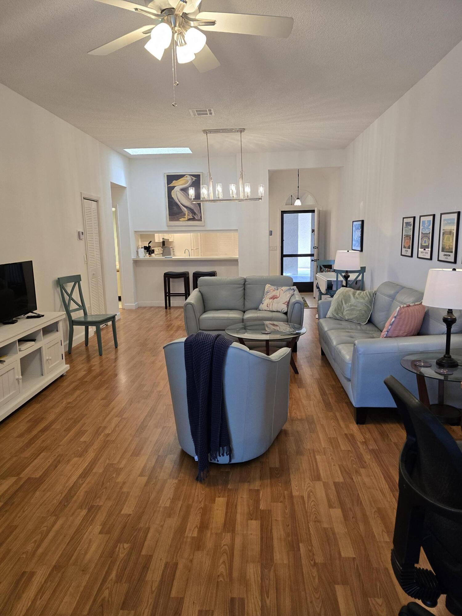 LA PAZ AT BOCA POINTE - Residential Lease