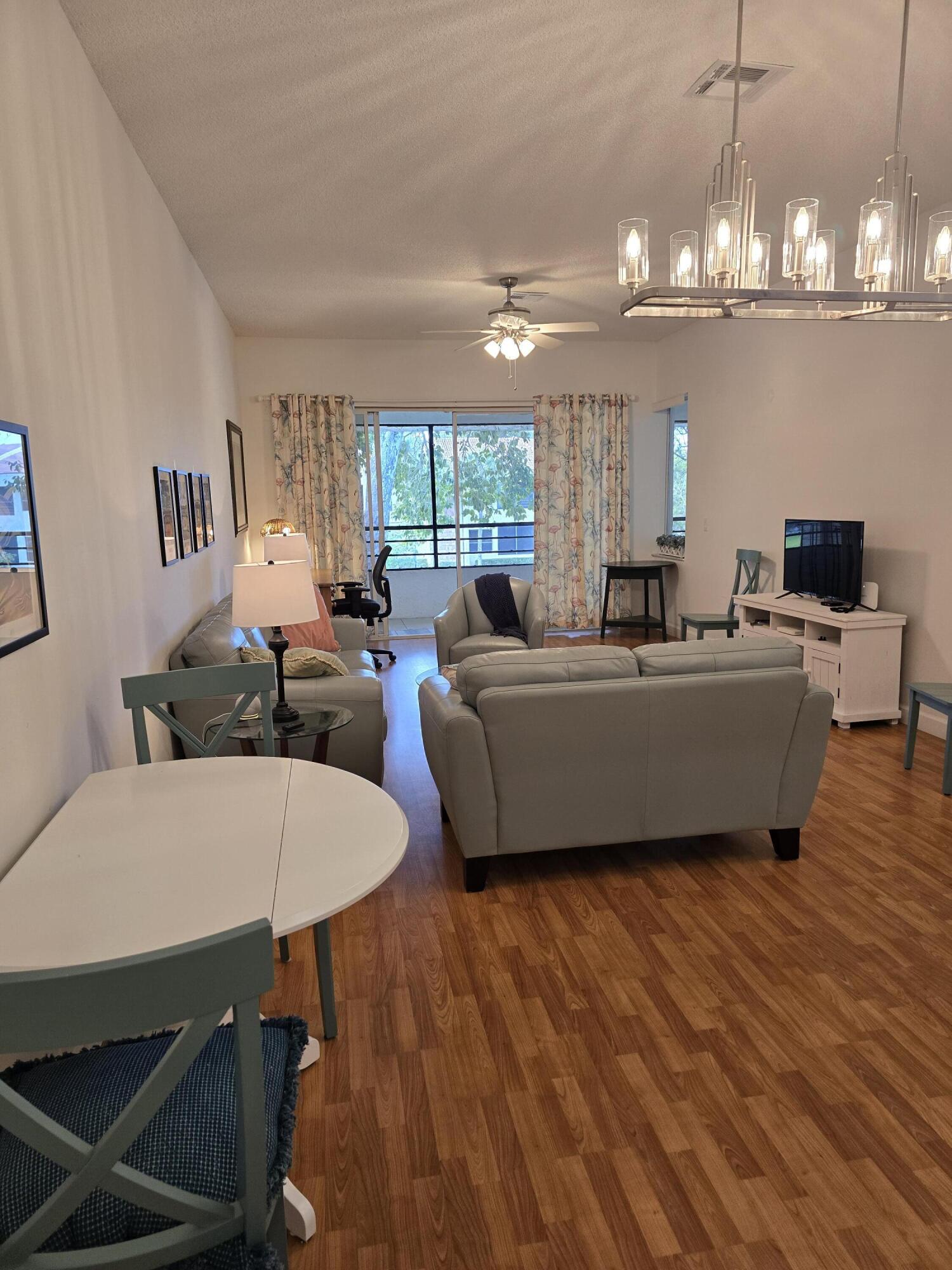 LA PAZ AT BOCA POINTE - Residential Lease