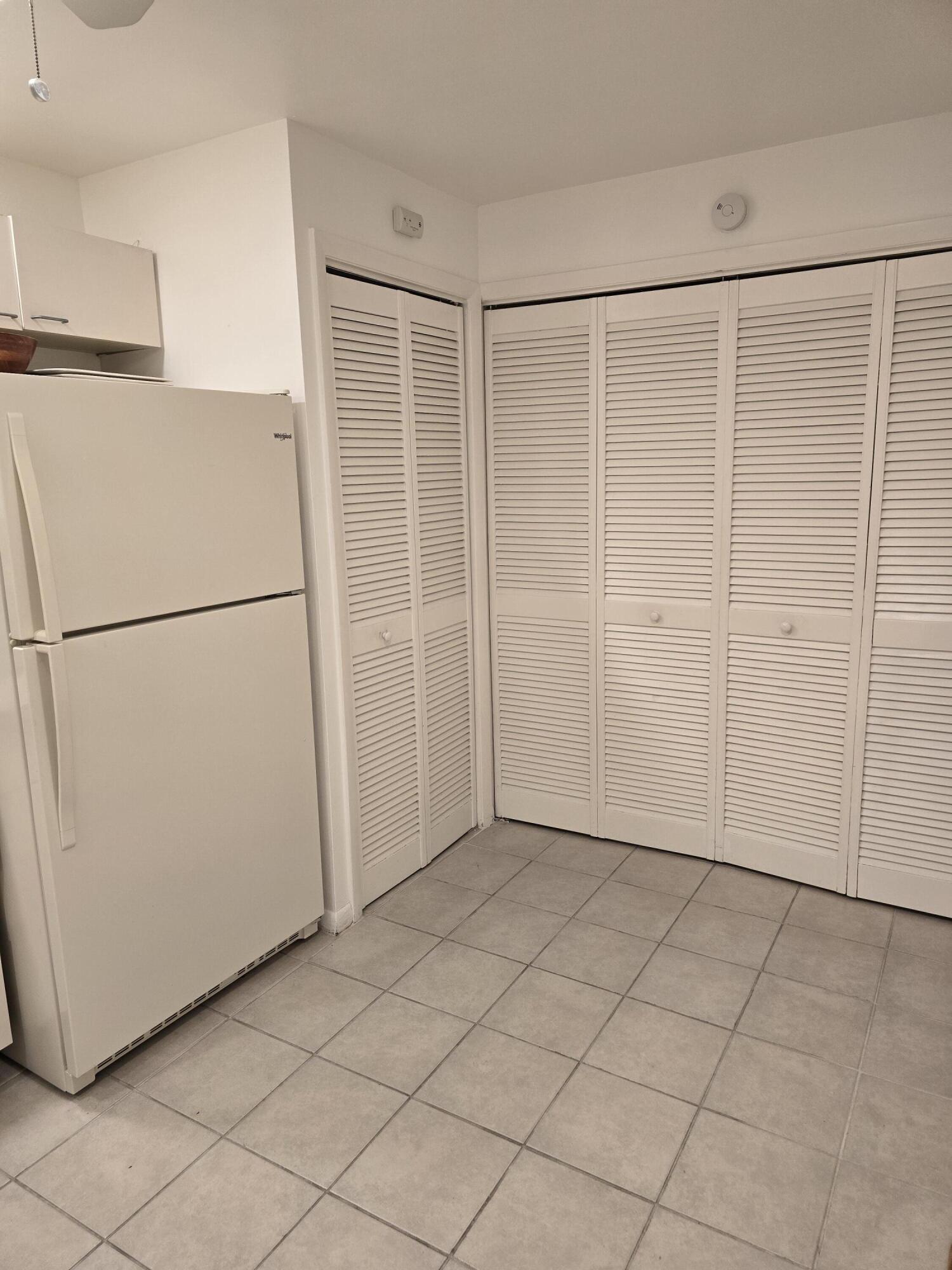 LA PAZ AT BOCA POINTE - Residential Lease