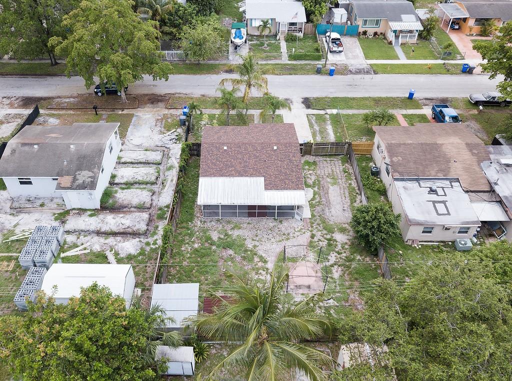 Linwood Gardens 2 51-37 B - Residential