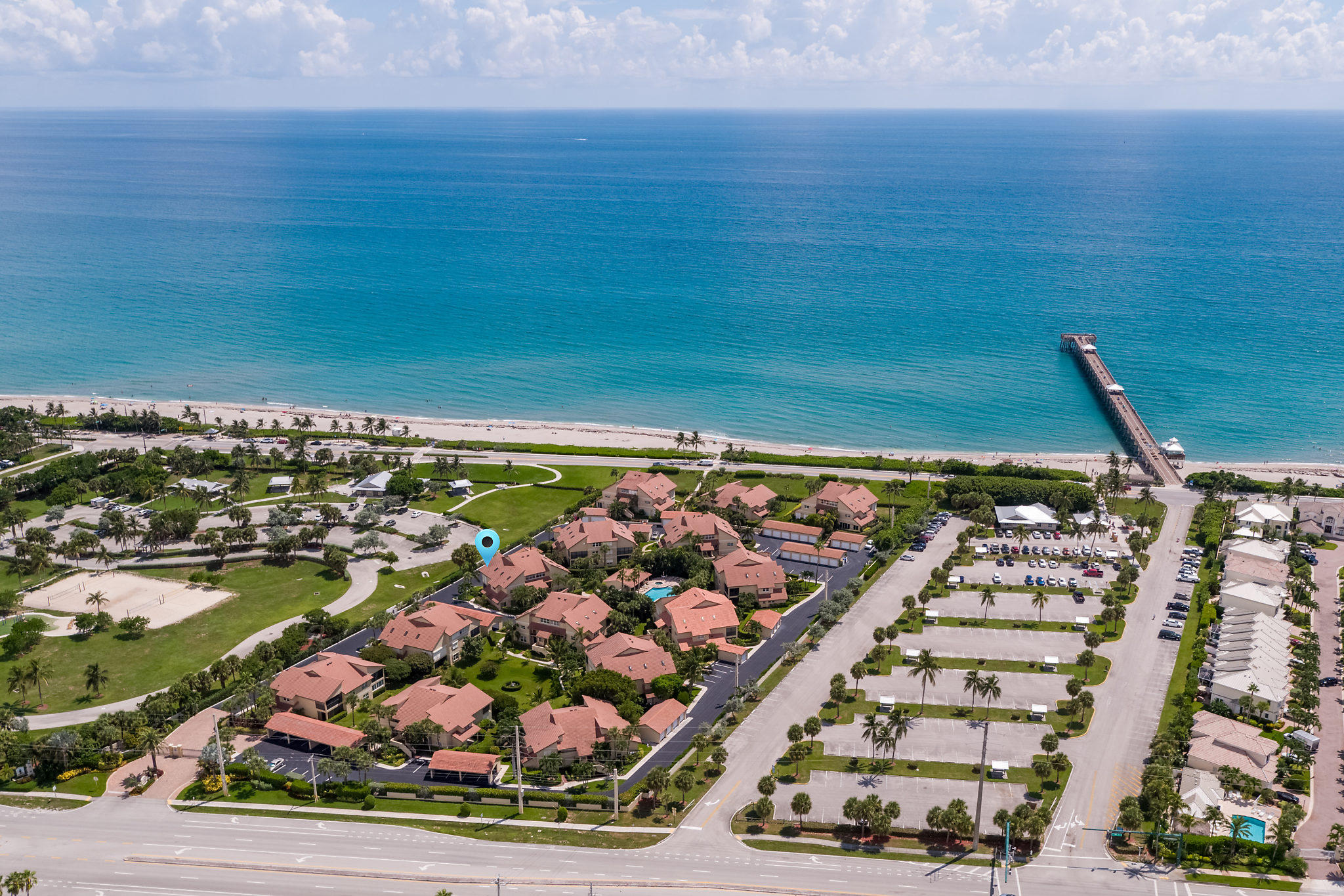 BEACHCOMBER CONDO - Residential Lease