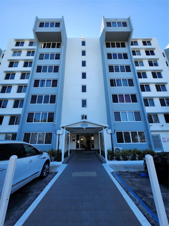 Dadeland Place - Residential Lease