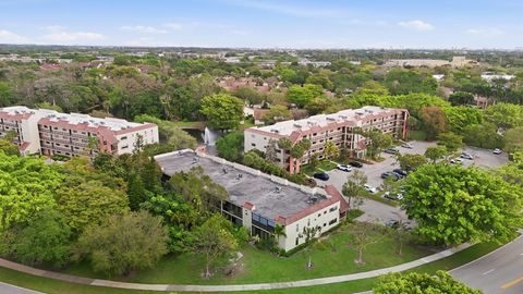 Tiny photo for 1774 Hammock Boulevard #118, Coconut Creek, FL 33063 (MLS # B26004899)