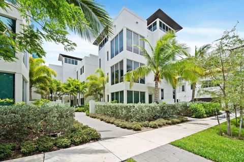 A home in Lauderdale By The Sea