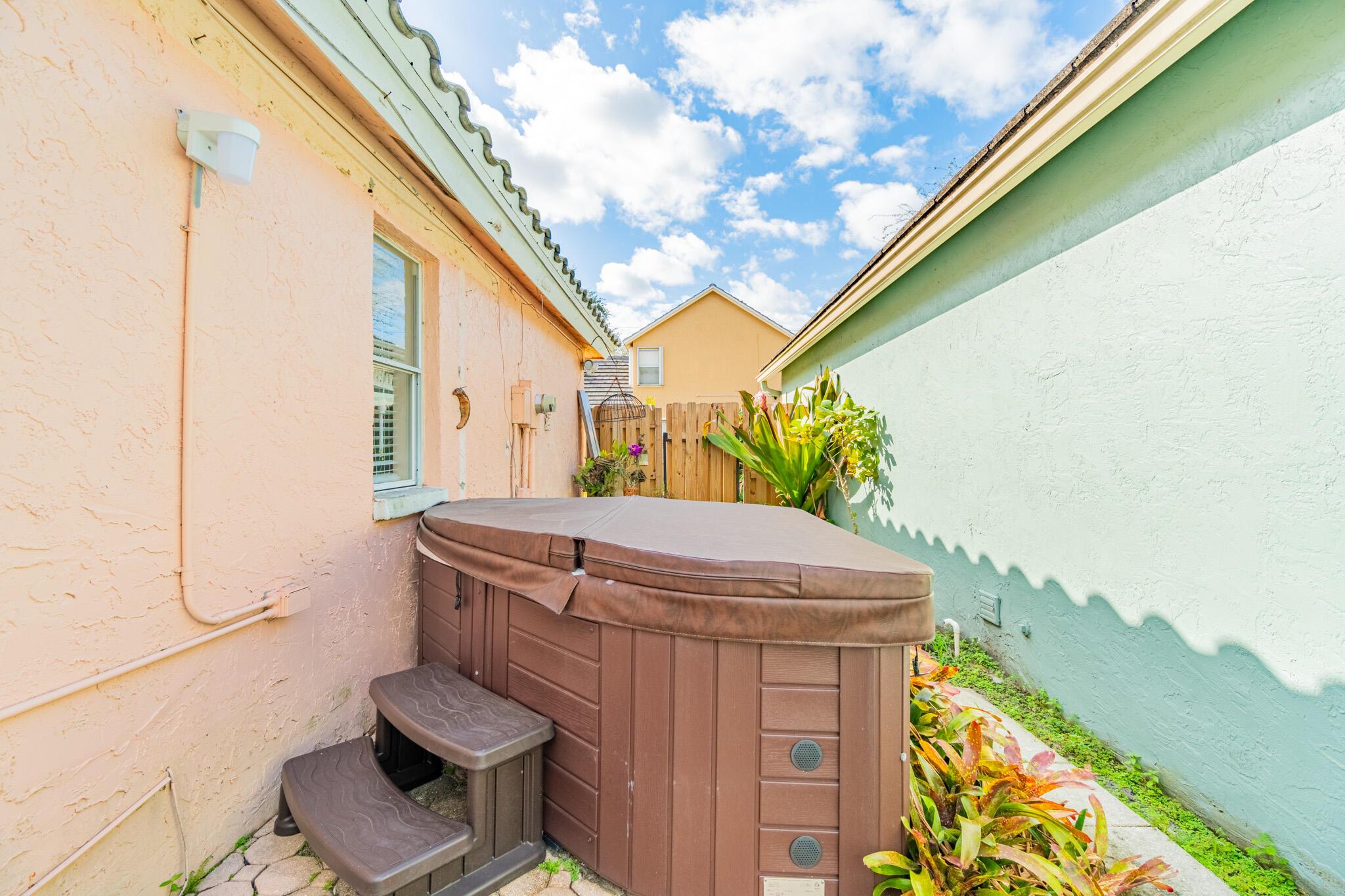 BRITTANY VILLAGE - Residential