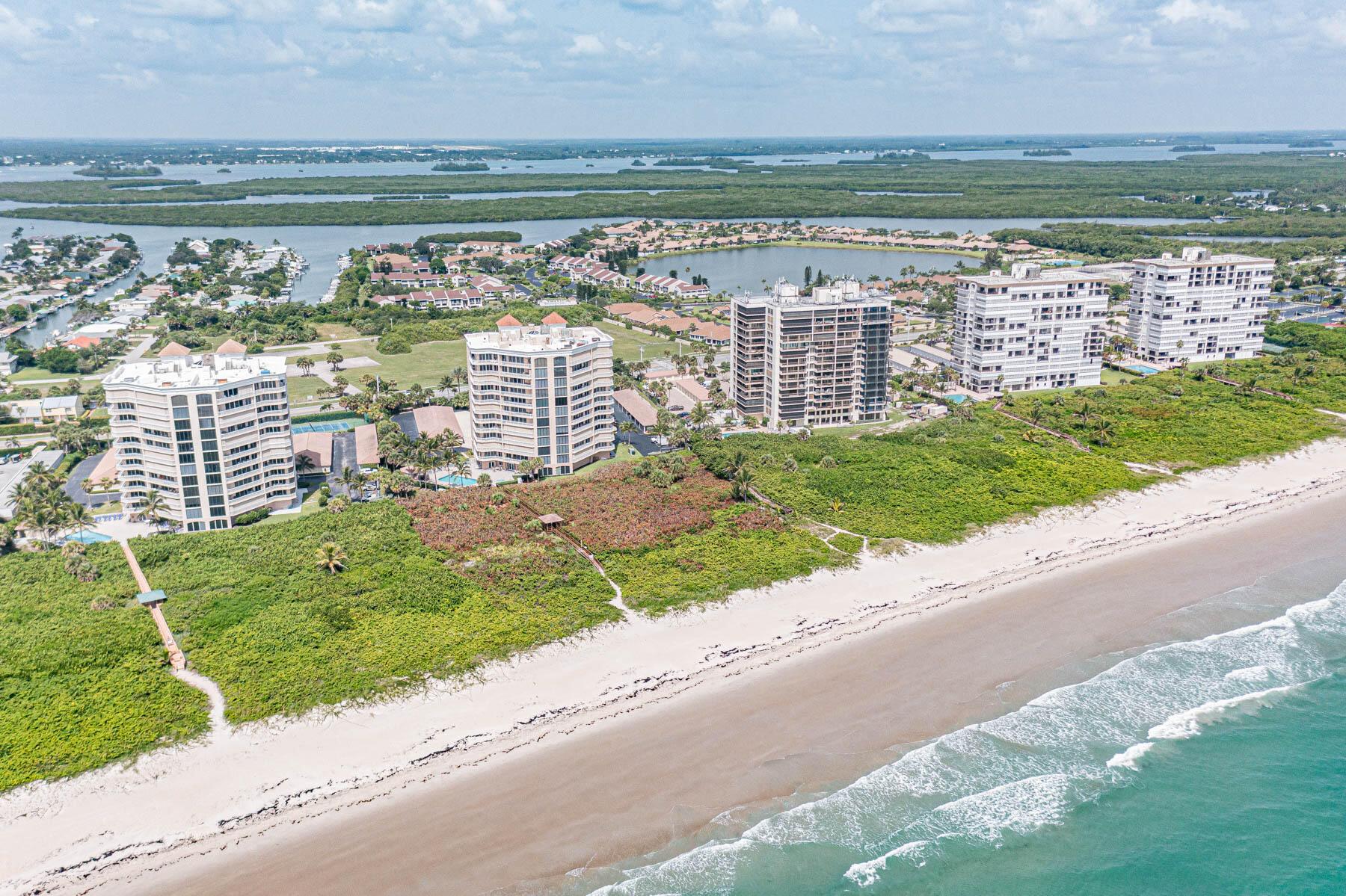 SANDS ON THE OCEAN SECTIO - Residential