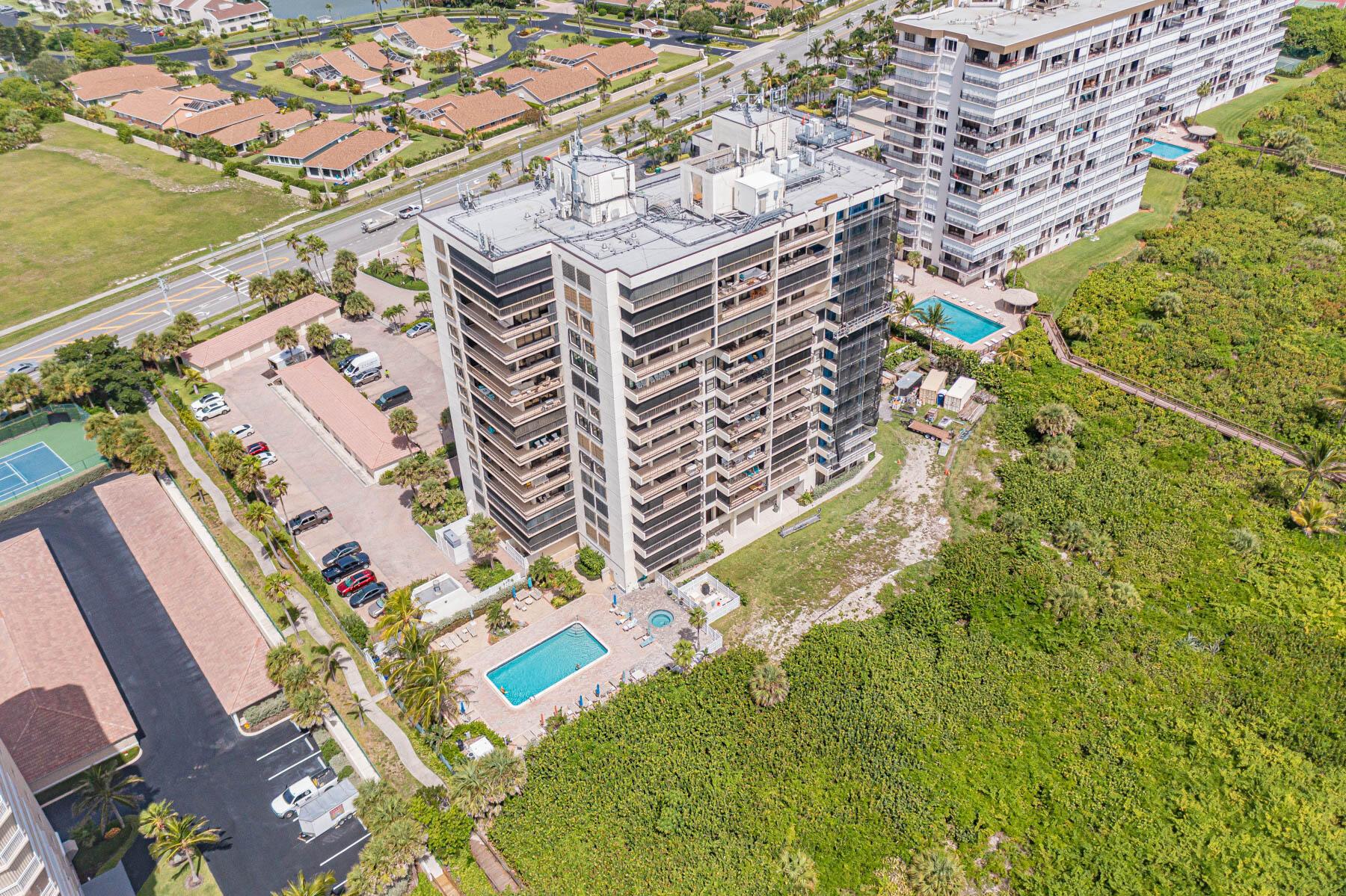 SANDS ON THE OCEAN SECTIO - Residential
