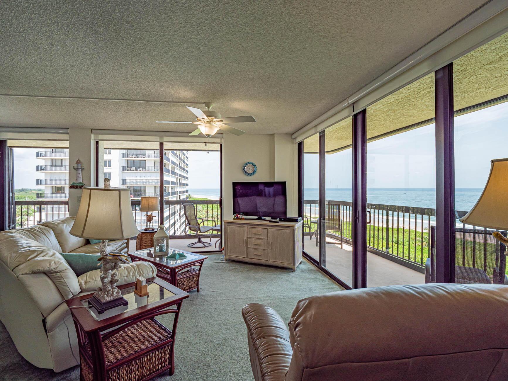SANDS ON THE OCEAN SECTIO - Residential