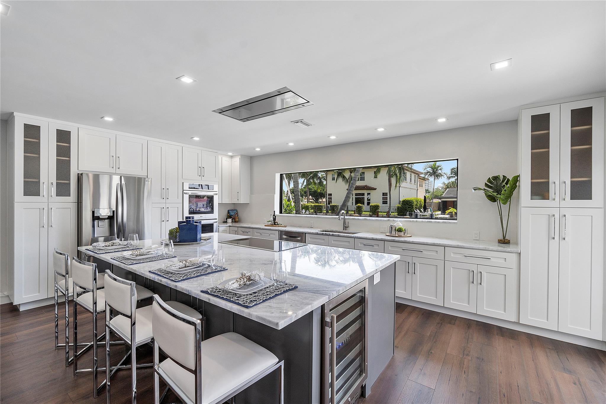Country Club Isles 42-40 - Residential
