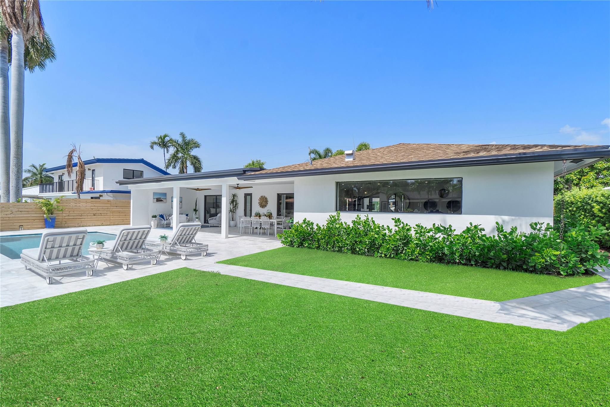 Country Club Isles 42-40 - Residential