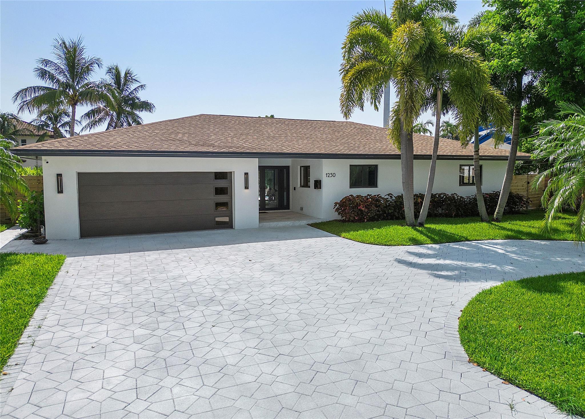 Country Club Isles 42-40 - Residential