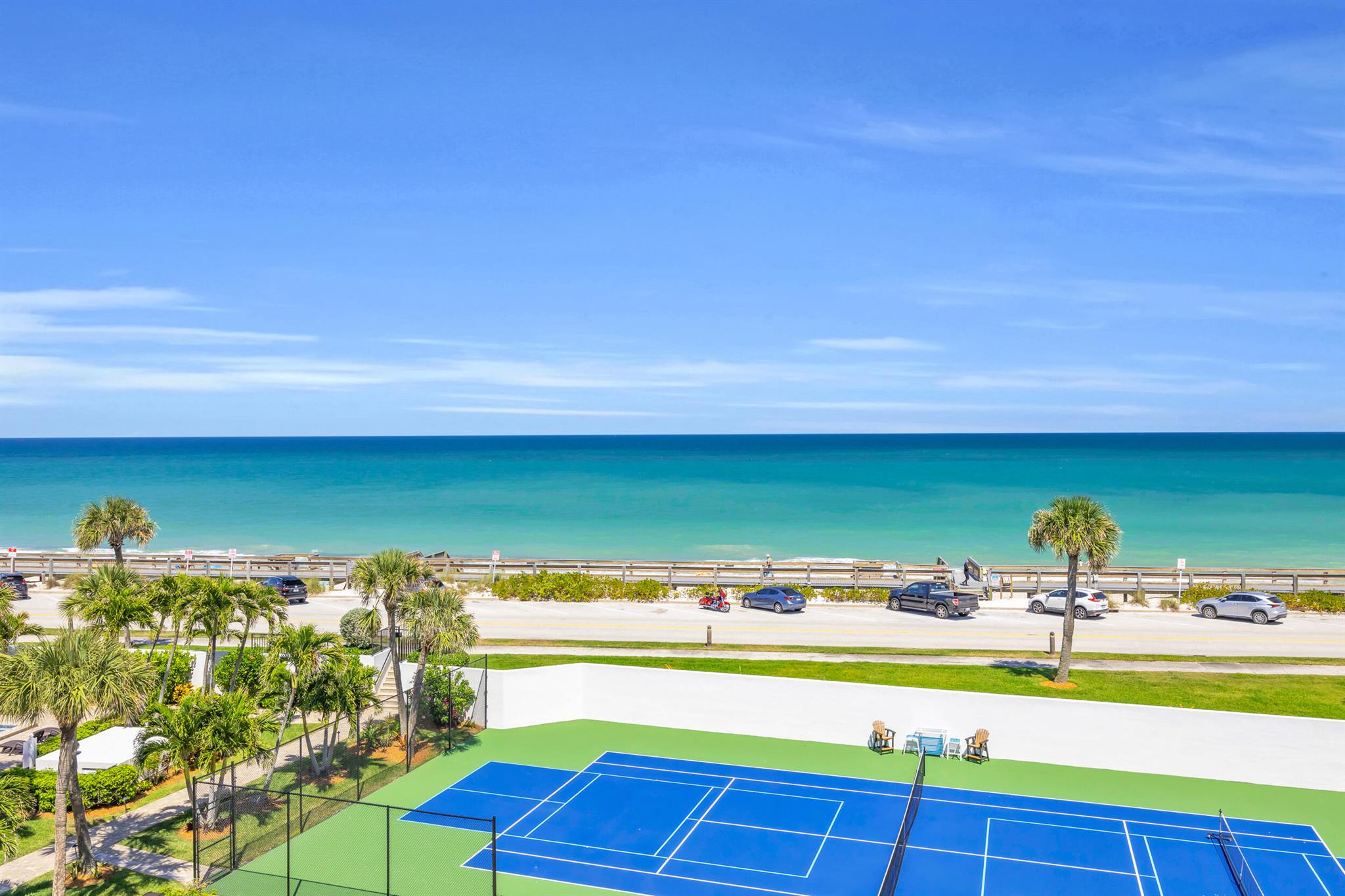 Vero Beach, Florida 32963, United States, 2 Bedrooms Bedrooms, ,2 BathroomsBathrooms,Residential,Pending,209627