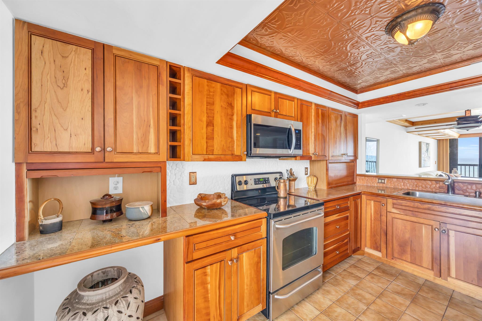 Vero Beach, Florida 32963, United States, 2 Bedrooms Bedrooms, ,2 BathroomsBathrooms,Residential,Pending,209627