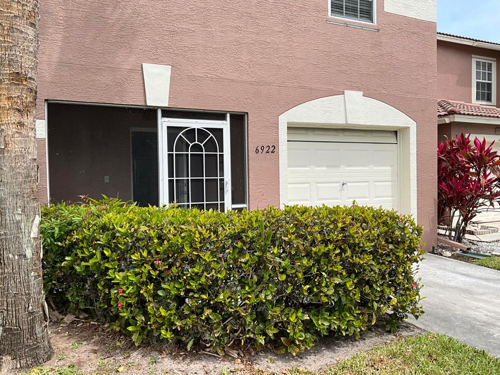 Photo of 6922 Willow Creek Run, Lake Worth, FL 33463 (MLS # R11074962)