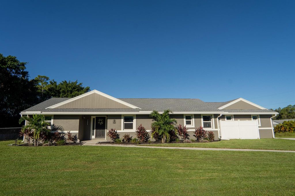 Photo of 7535 Coconut Boulevard, The Acreage, FL 33412 (MLS # R10929232)