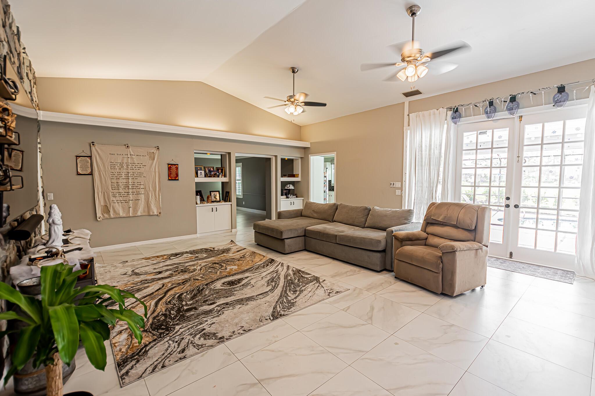 1282 SW Bent Pine Cove