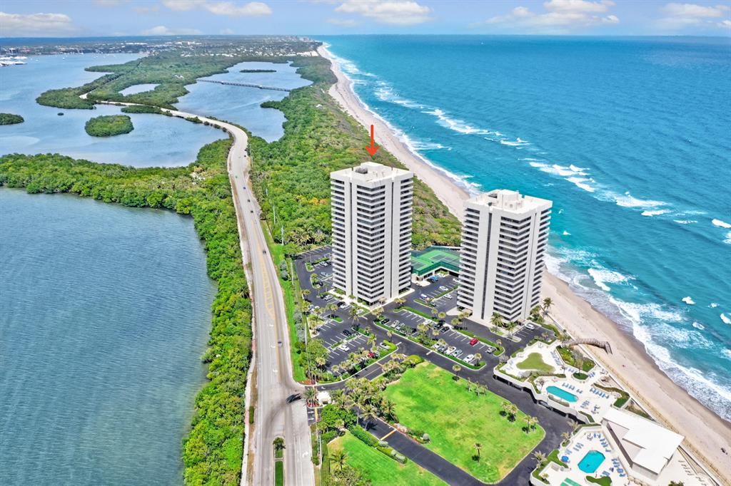 Photo of 5550 N Ocean Drive #15-B, Singer Island, FL 33404 (MLS # R10705324)