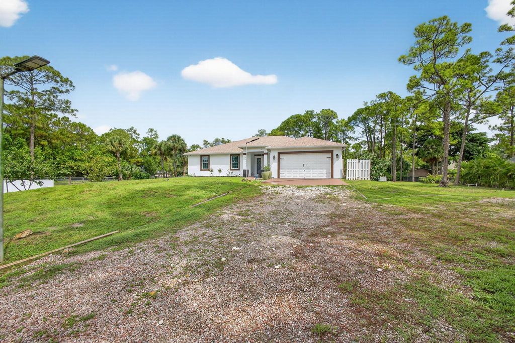 Photo of 16215 83rd Place N, Loxahatchee, FL 33470 (MLS # R11121795)