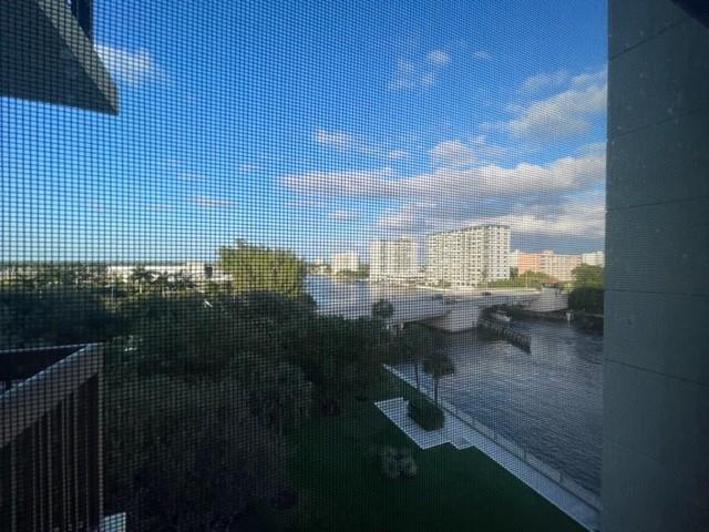 Voyager Condominium - Residential