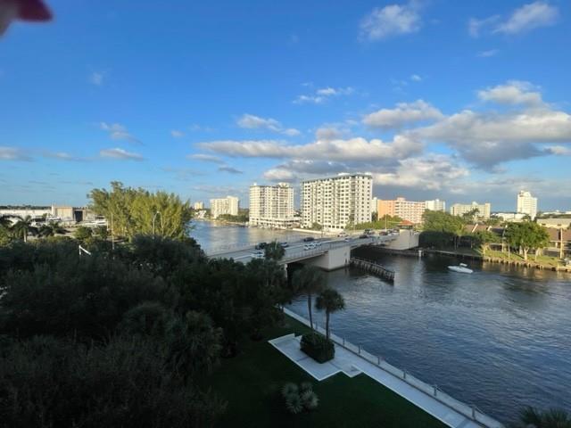 Voyager Condominium - Residential