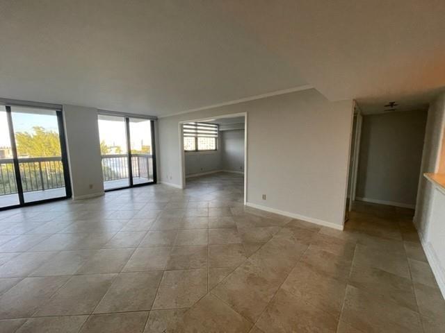 Voyager Condominium - Residential