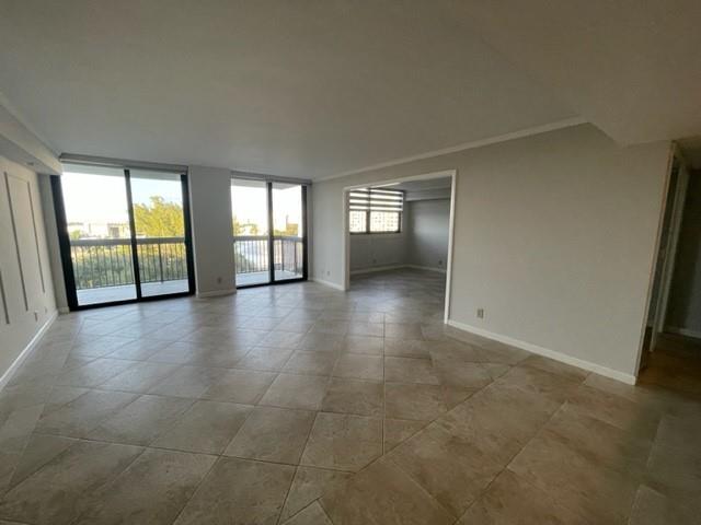 Voyager Condominium - Residential