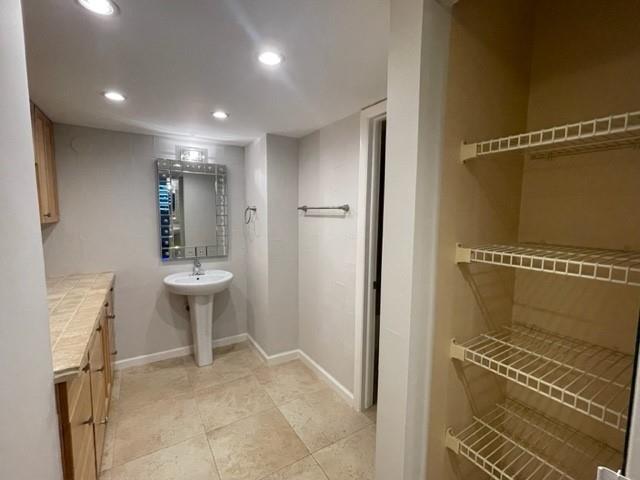 Voyager Condominium - Residential