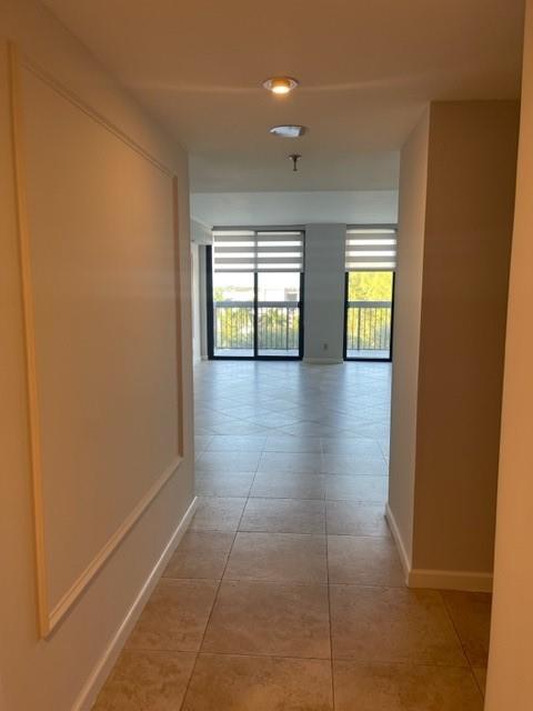 Voyager Condominium - Residential