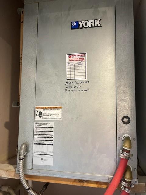 Voyager Condominium - Residential