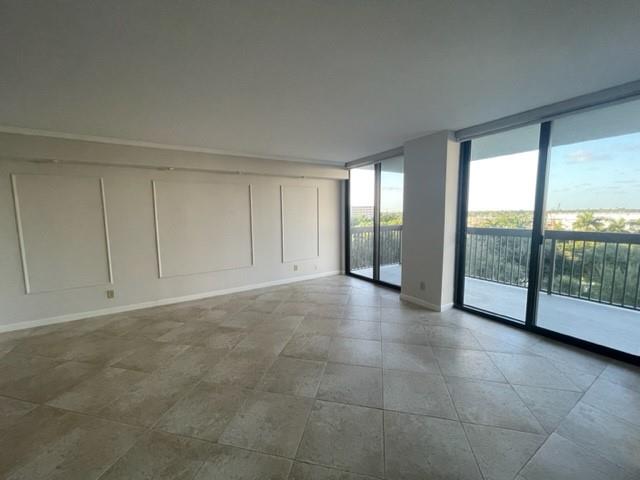 Voyager Condominium - Residential