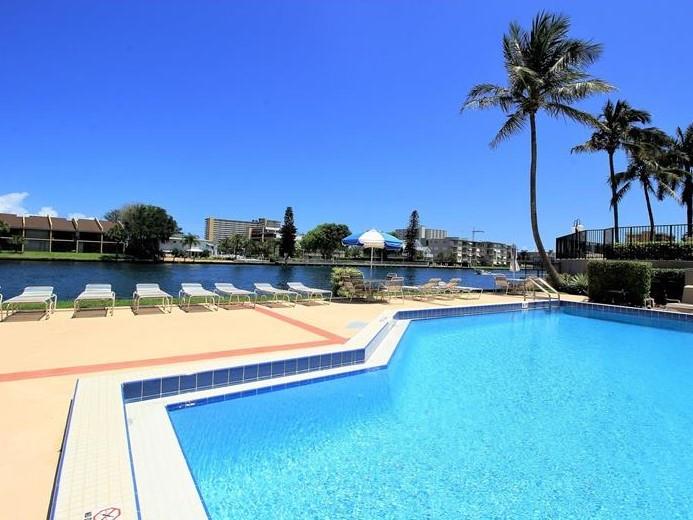 Voyager Condominium - Residential