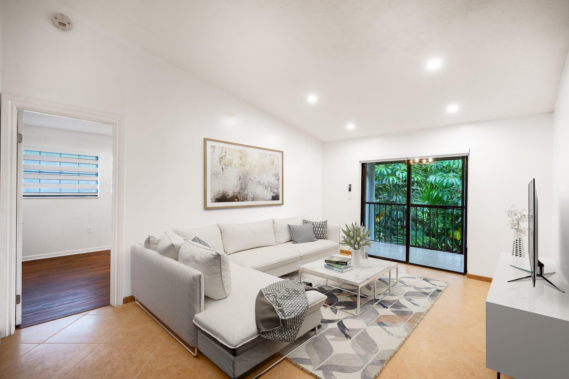 CARMEL CALIFORNIA CLUB CO - Residential Lease