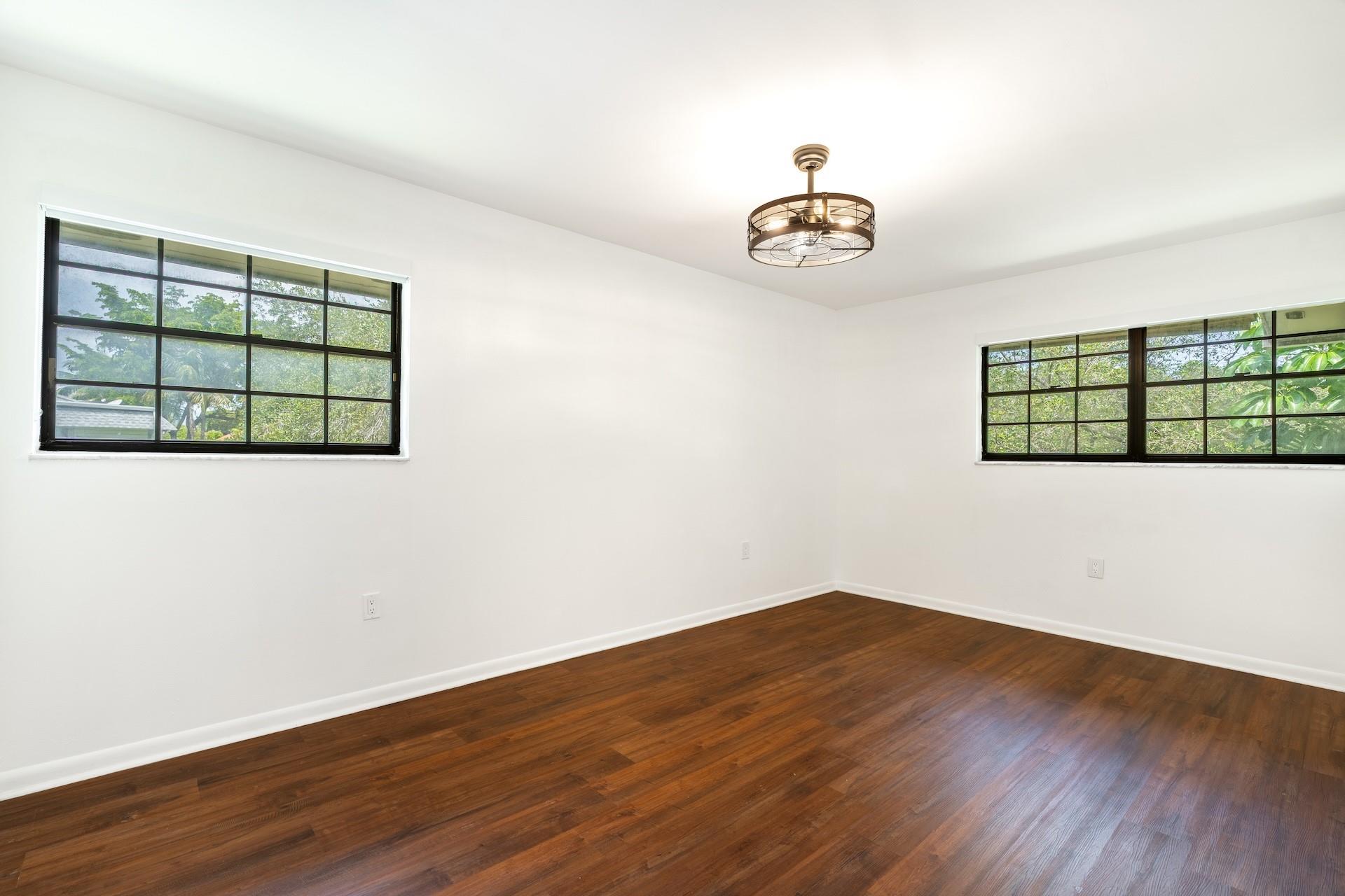 CARMEL CALIFORNIA CLUB CO - Residential Lease