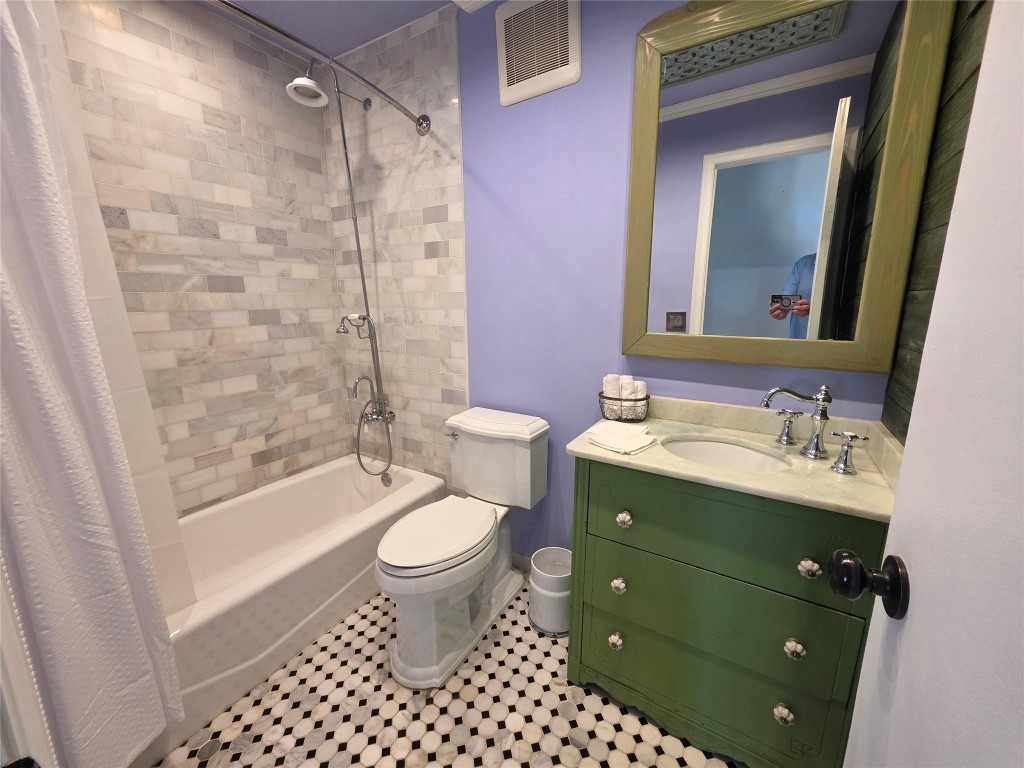 Westview Sec 3 Pt 2 95-1 - Residential