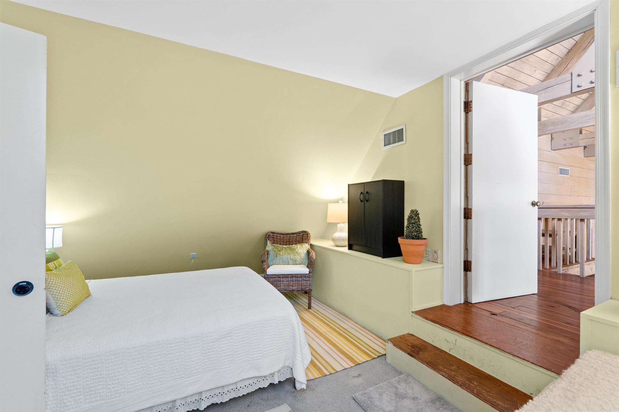 PALM BEACH LITTLE RANCHES - Residential