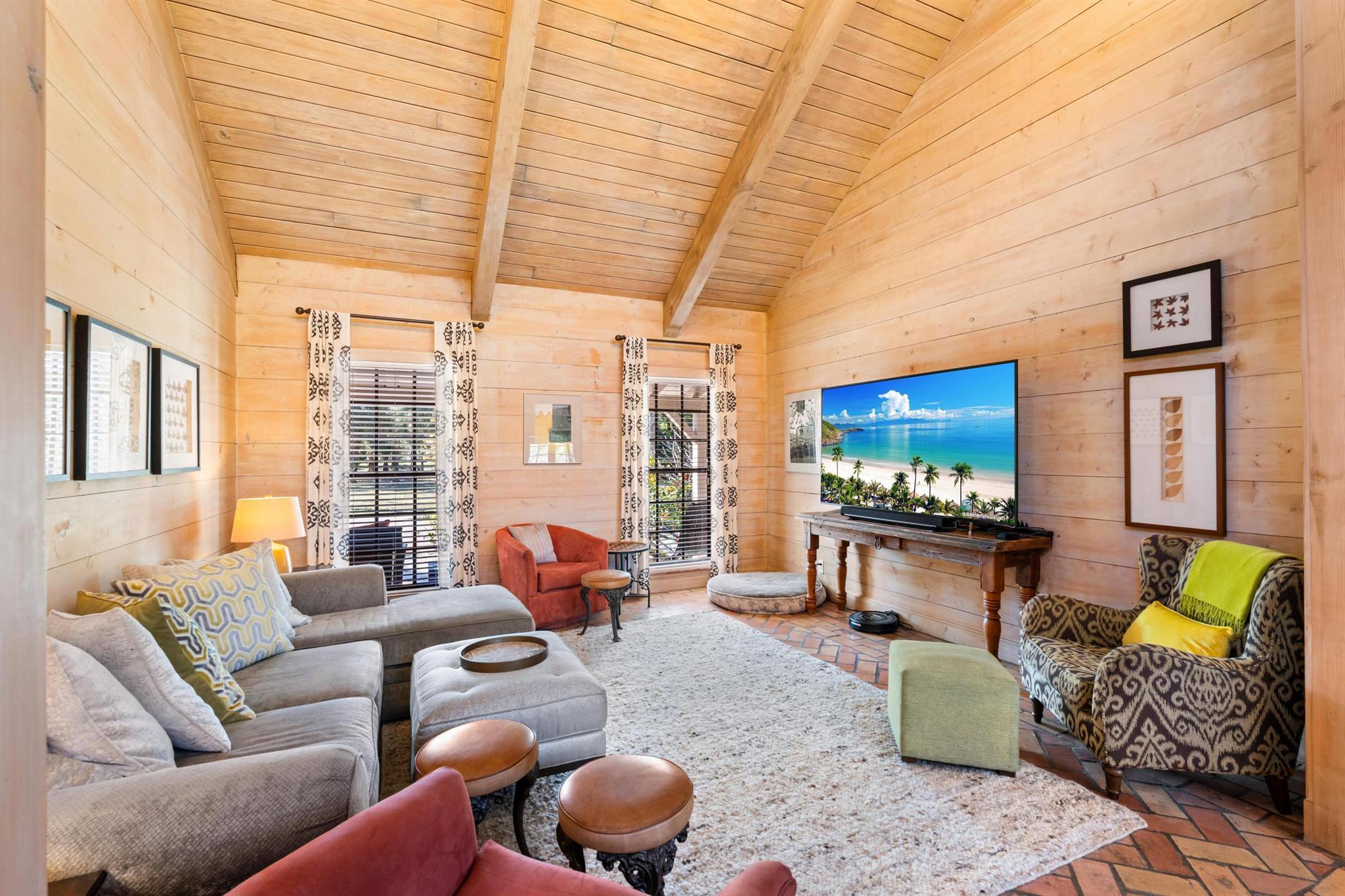 PALM BEACH LITTLE RANCHES - Residential