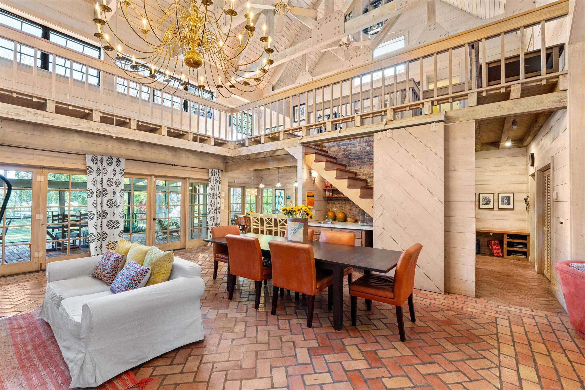 PALM BEACH LITTLE RANCHES - Residential