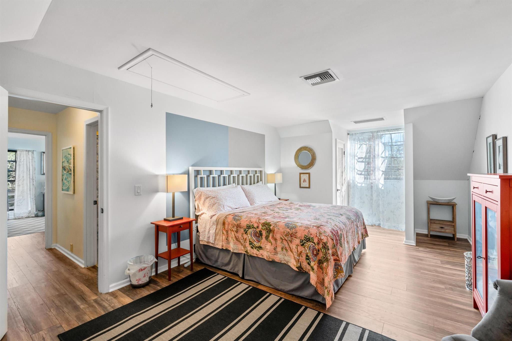 PALM BEACH LITTLE RANCHES - Residential