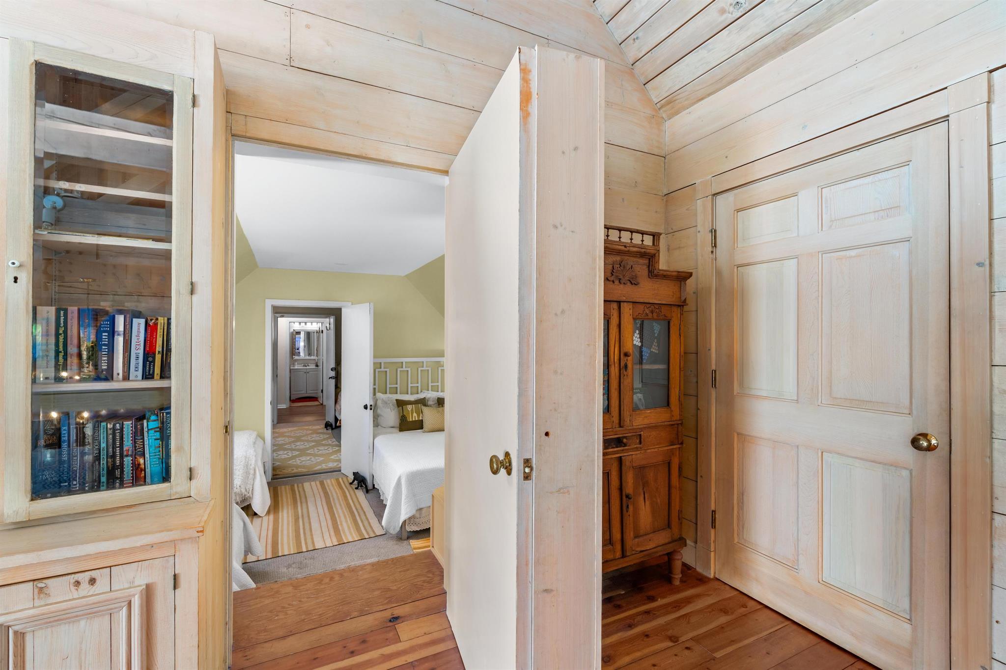 PALM BEACH LITTLE RANCHES - Residential