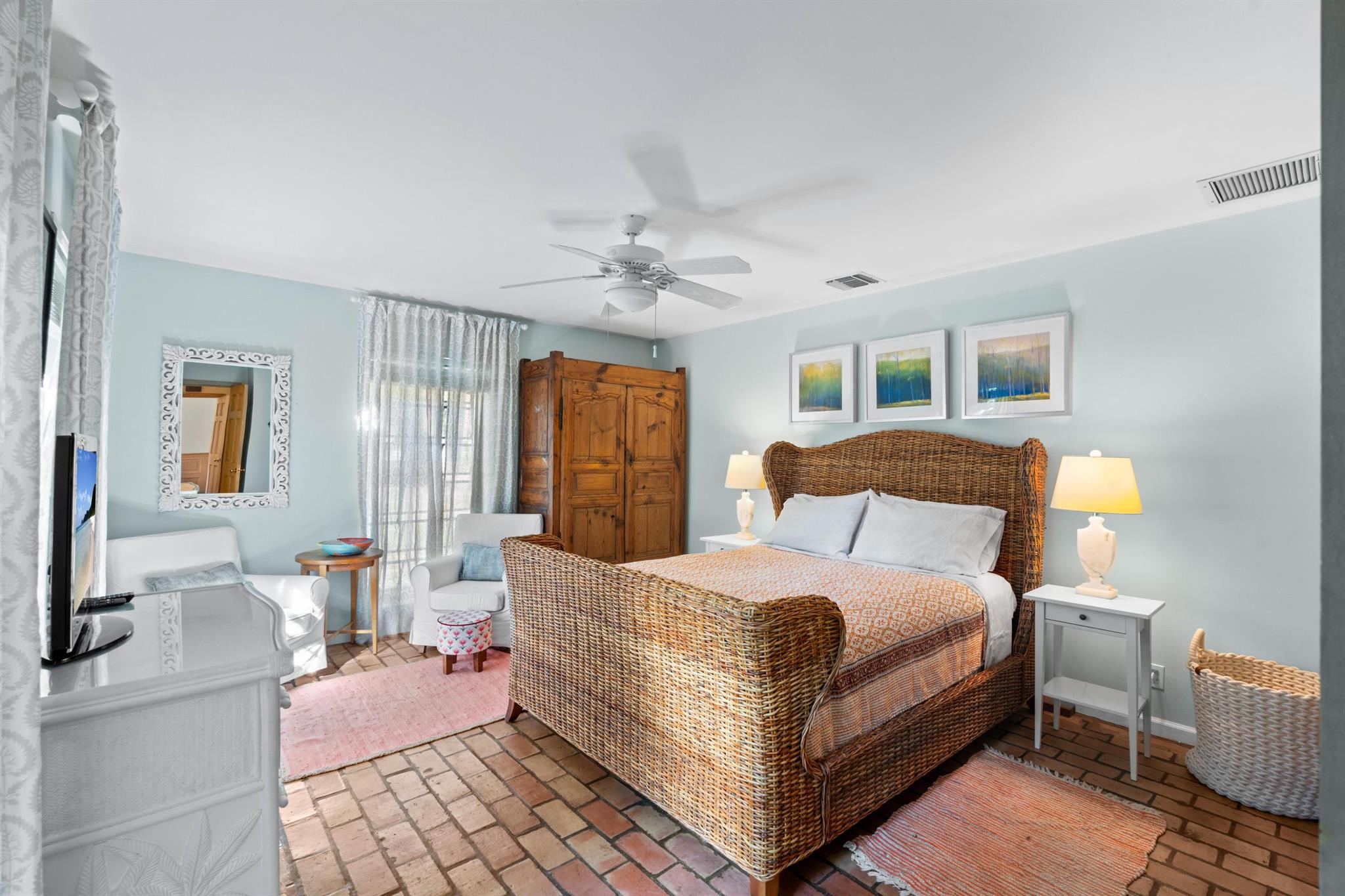 PALM BEACH LITTLE RANCHES - Residential
