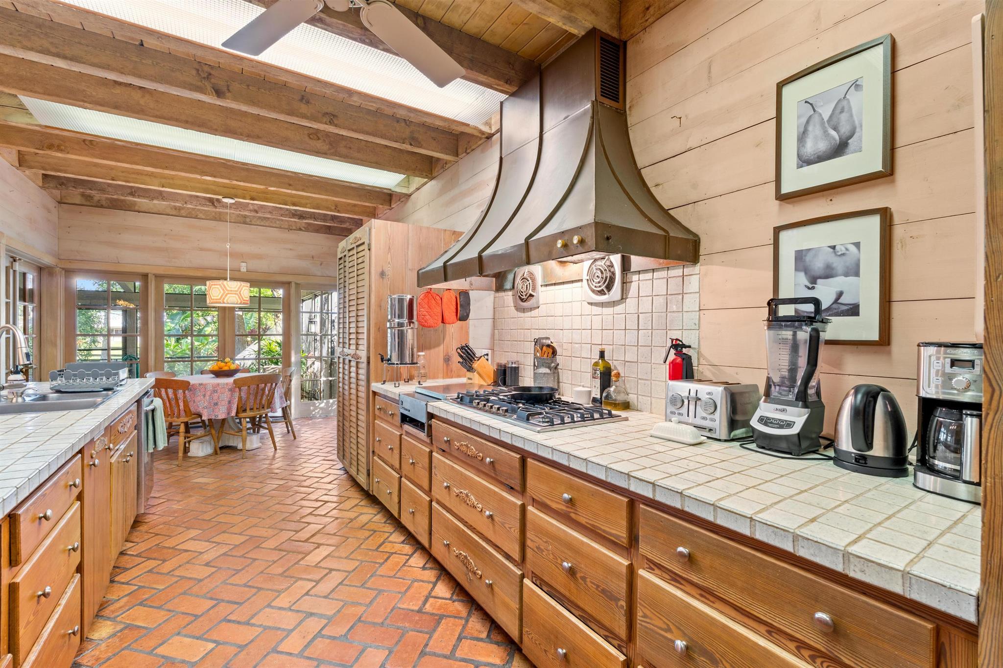 PALM BEACH LITTLE RANCHES - Residential