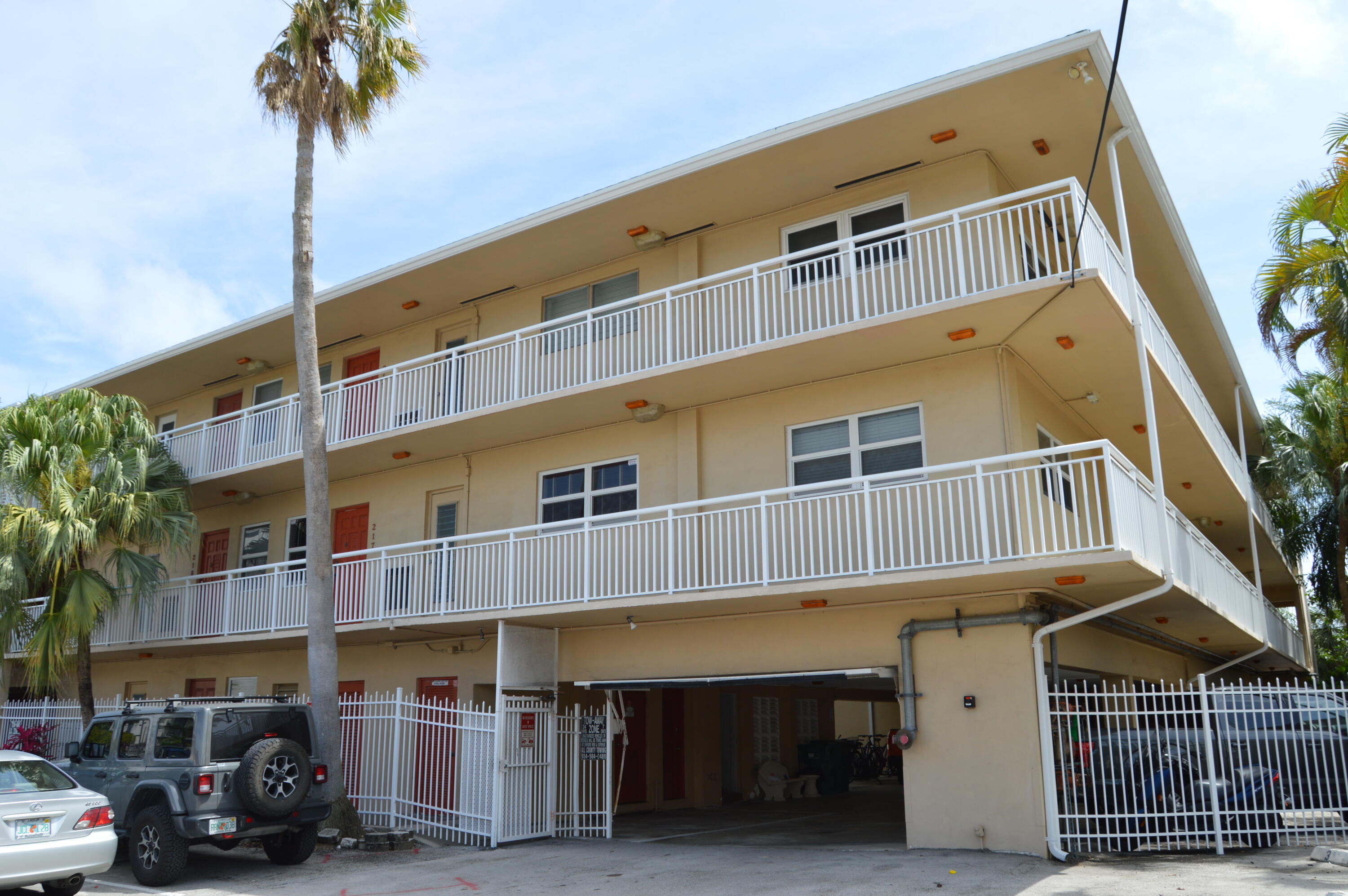 1500 SE 15th Street 219