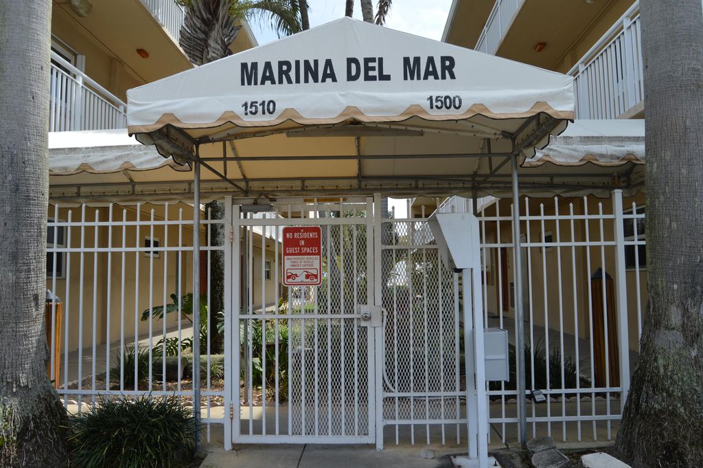 Photo of 1500 SE 15th Street #219, Fort Lauderdale, FL 33316 (MLS # B26010832)