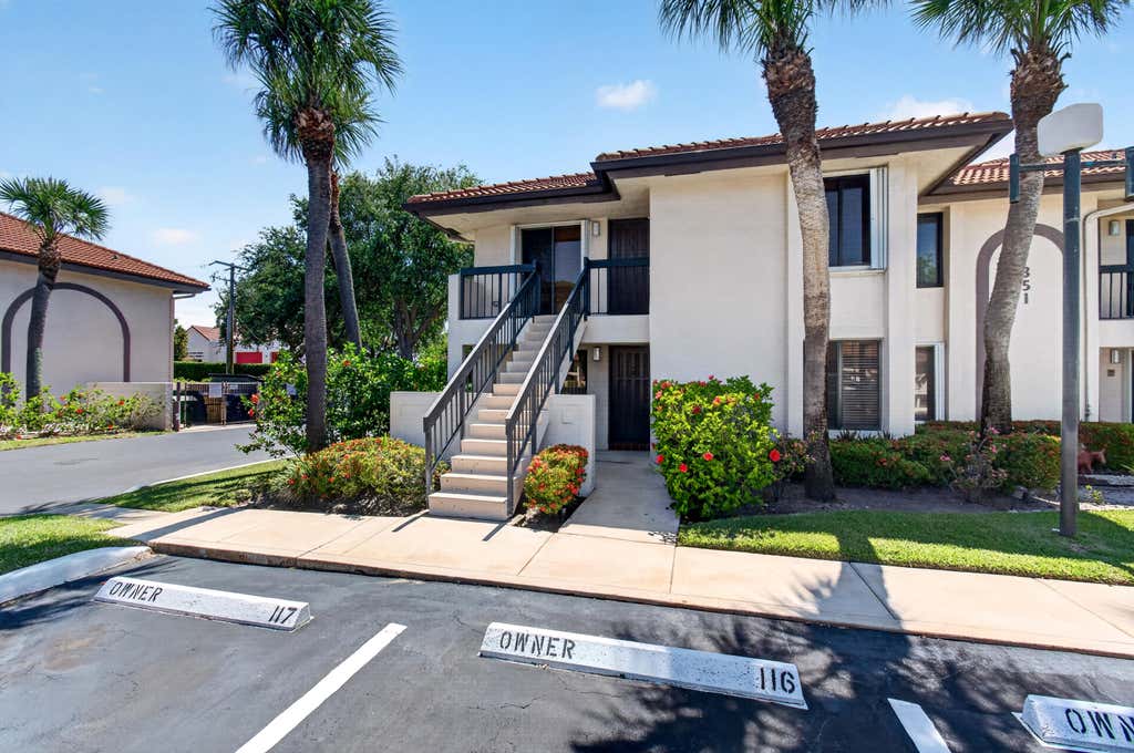 Photo of 351 Club Circle #101, Boca Raton, FL 33487 (MLS # B26041230)
