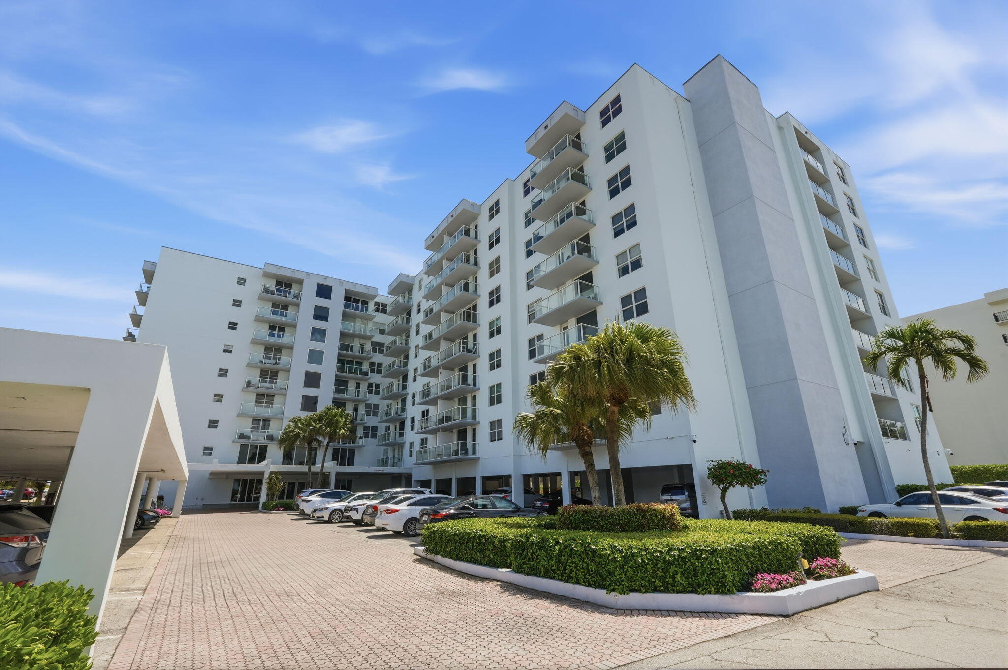 PATRICIAN OF PALM BEACH CONDO - Residential