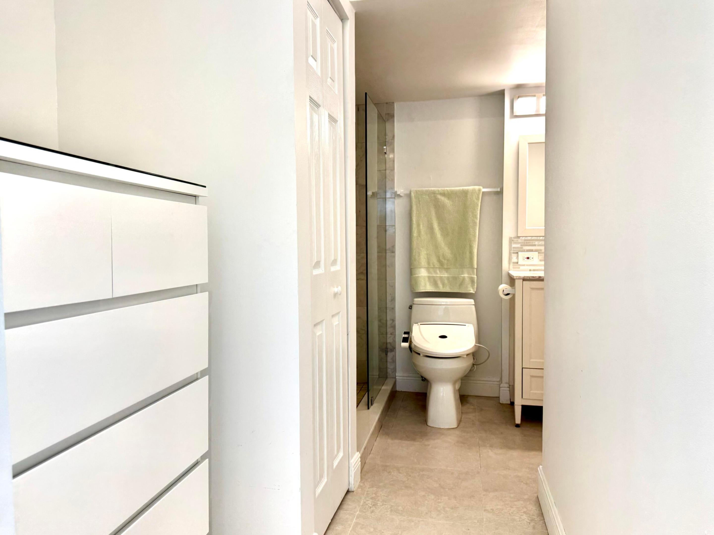 PATRICIAN OF PALM BEACH CONDO - Residential