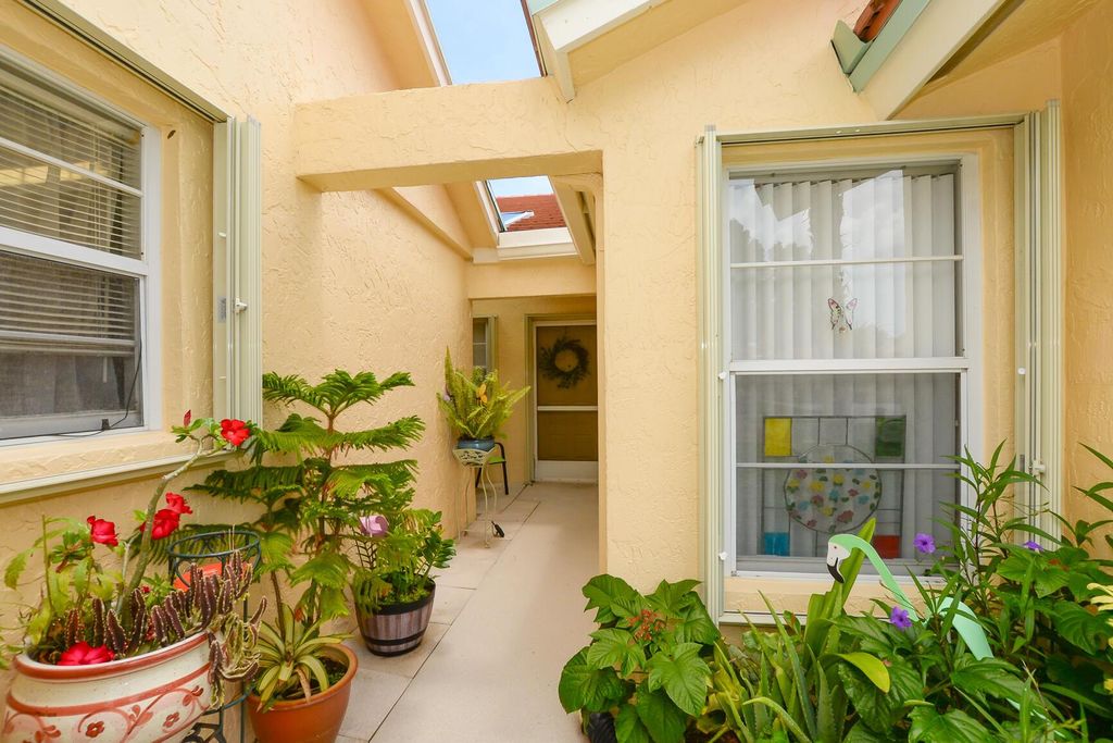 Photo of 1497 SW Greens Pointe Way, Palm City, FL 34990 (MLS # R11094953)