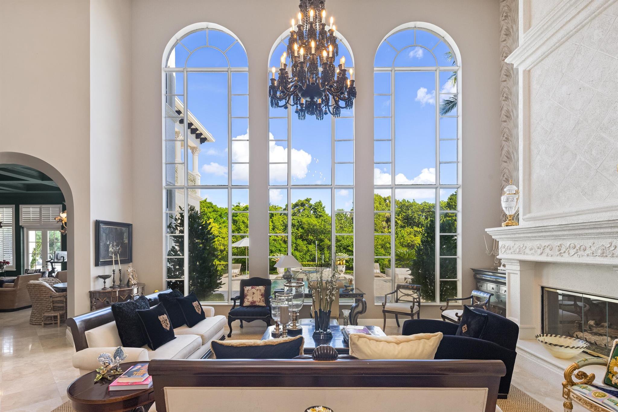 853 Harbour Isle Place