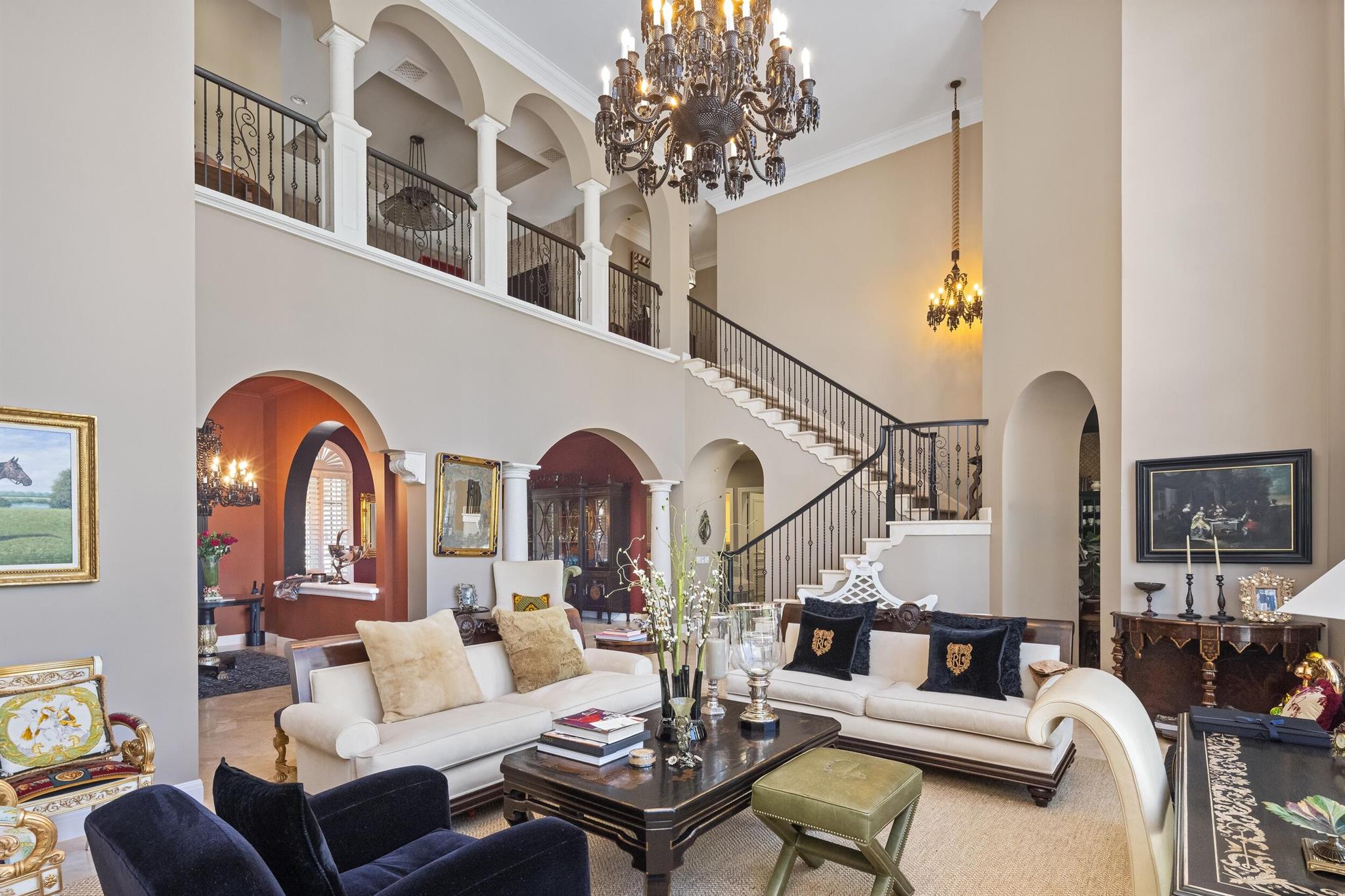 HARBOUR ISLES - Residential